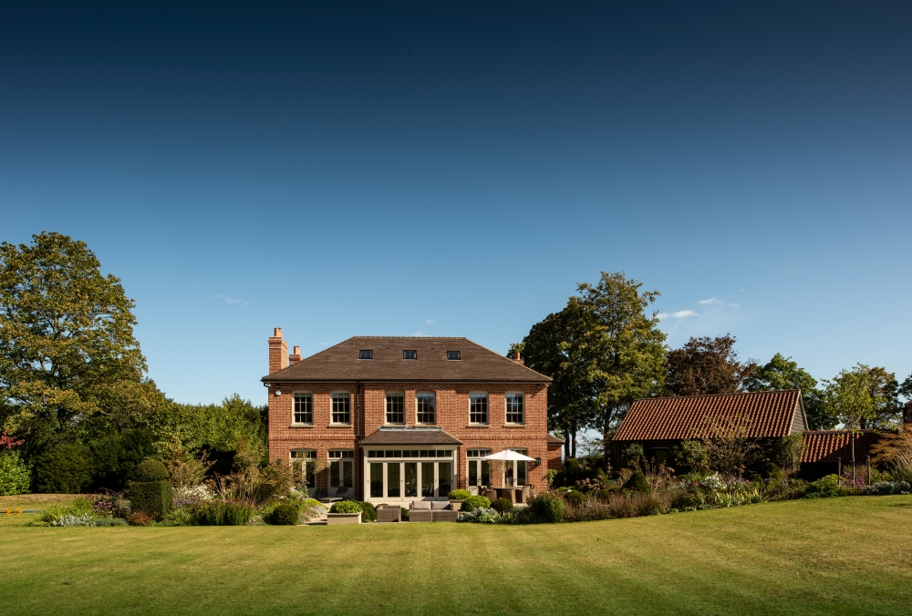 a-classical-brick-house-and-stables-situated-in-effingham-surrey-7