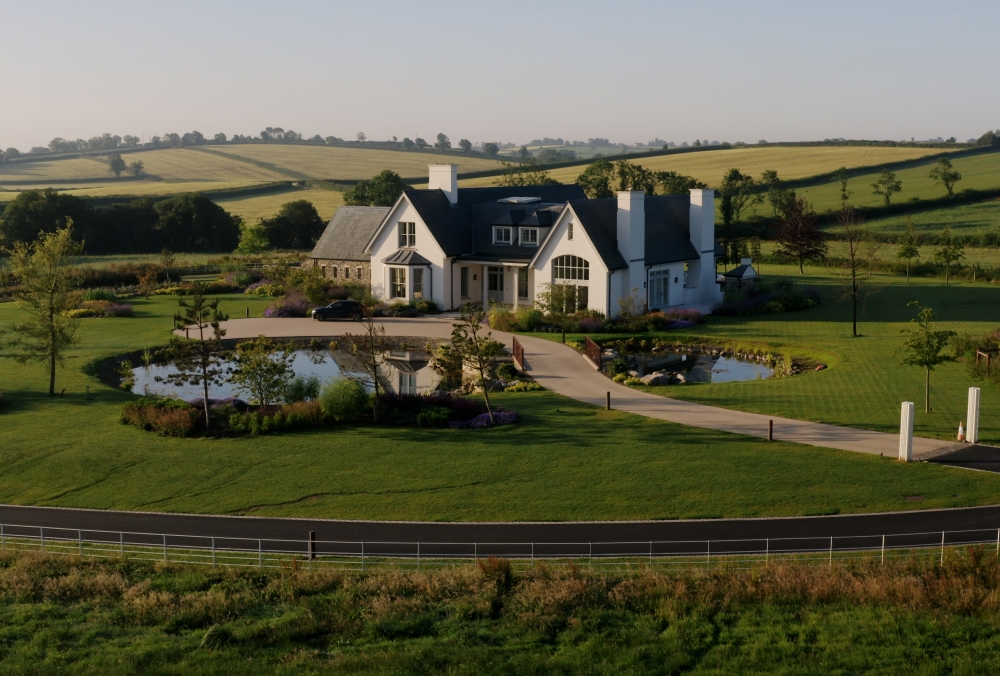 Picturesque Countryside Home