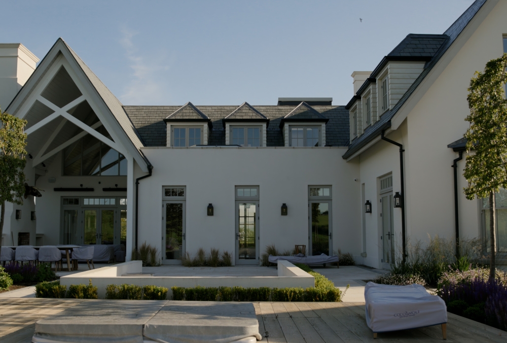 Picturesque Countryside Home